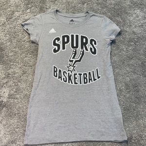 Spurs basketball short sleeve T-shirt